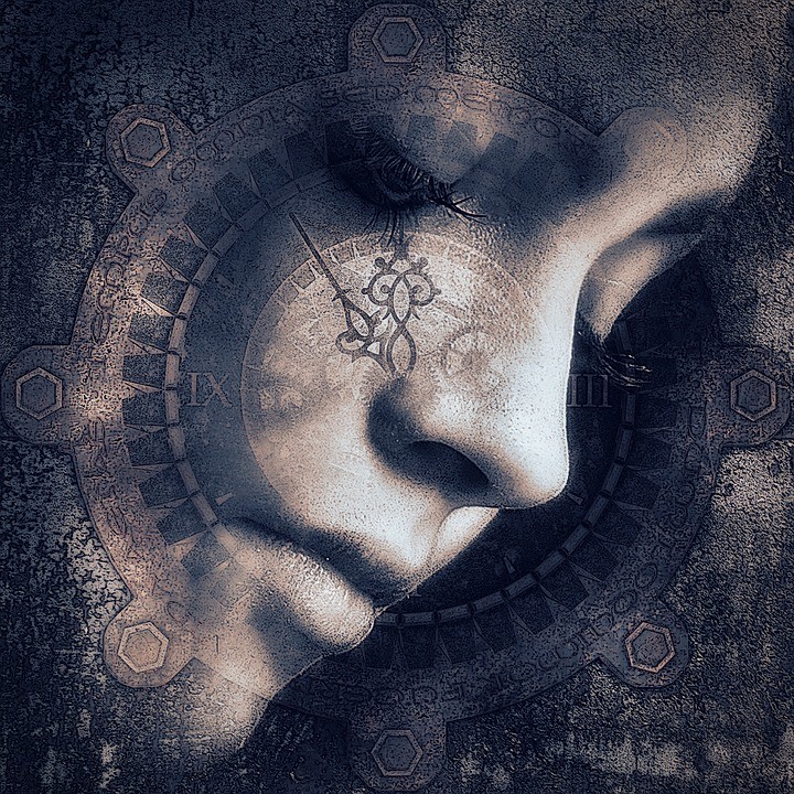 Grey woman and wheel